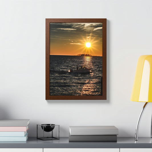 Sunset Boat On The Tangier Sound Wood Framed Print