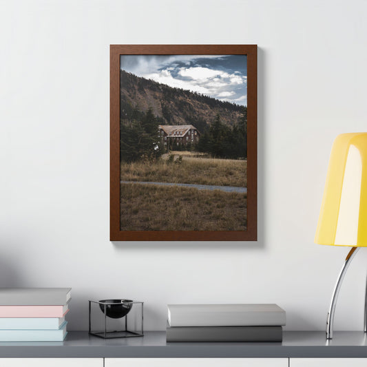 Crater Lake Lodge Wood Framed Print